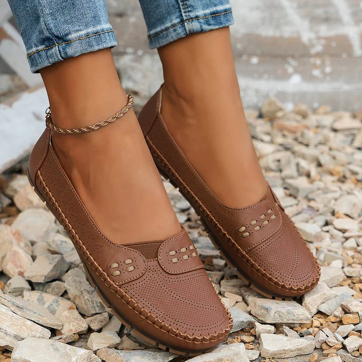 DARA - COMFORTABLE ORTHOPEDIC FOOTWEAR