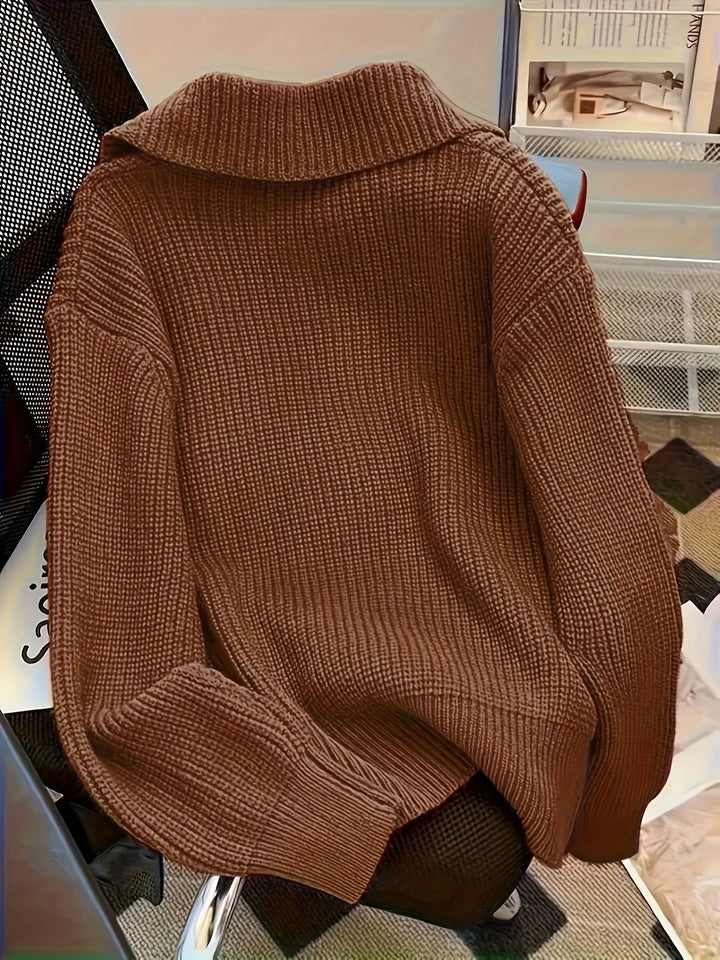FIONA – KNITTED SWEATER WITH STATEMENT BUTTONS