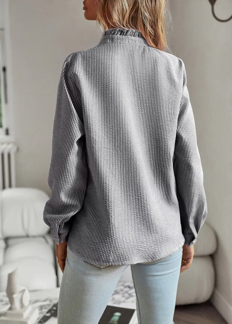 Faelina | Blouse with Stylish Details and Ruffles