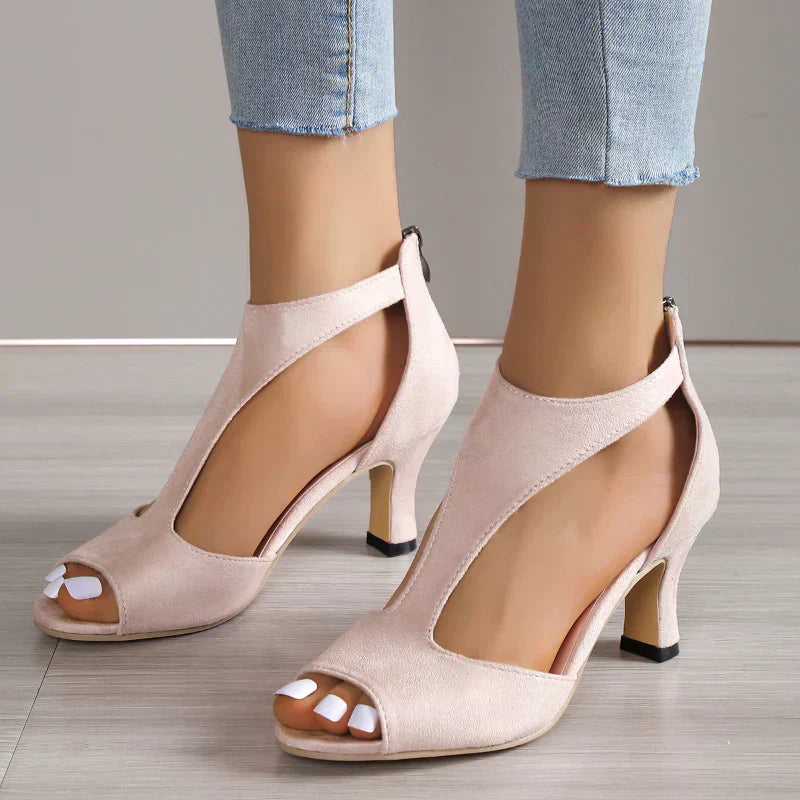 Elora™ - Orthopedic Sandal with Heel