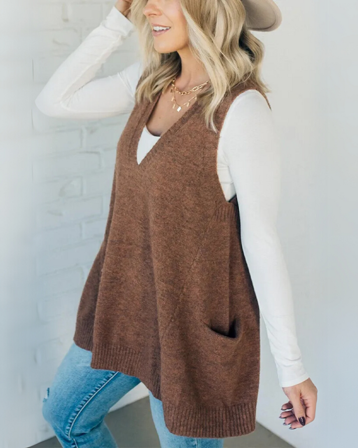 AROLA | Warm Sleeveless Sweater
