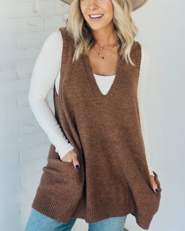 AROLA | Warm Sleeveless Sweater