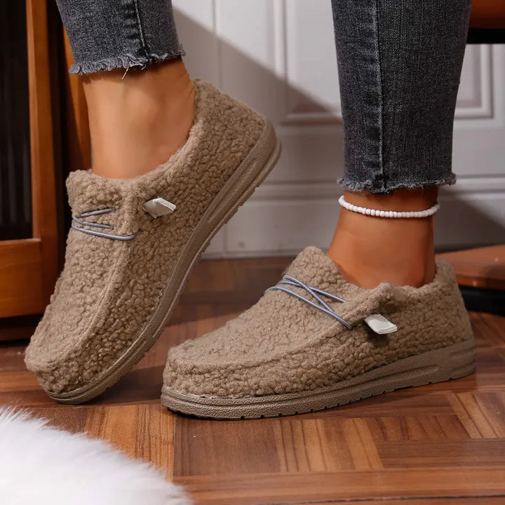 Luna | Warm Teddy Slippers