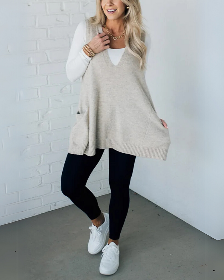 AROLA | Warm Sleeveless Sweater