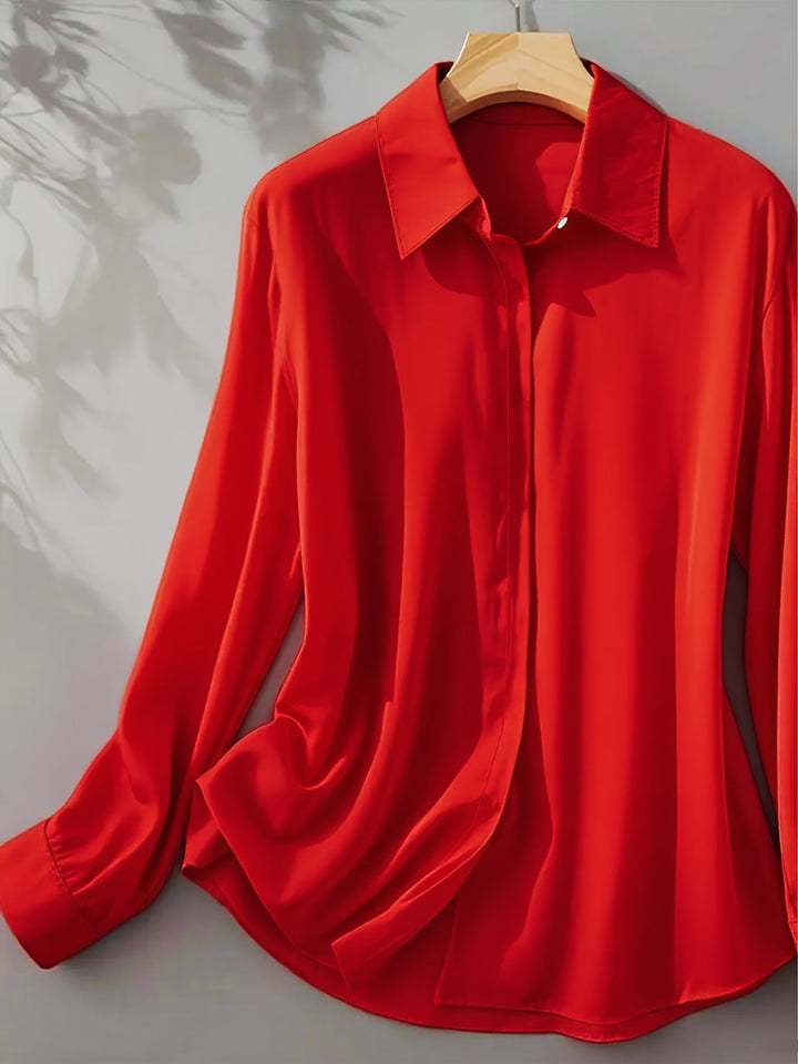IRYNA | Elegant Long-Sleeve Shirt with Button Closure