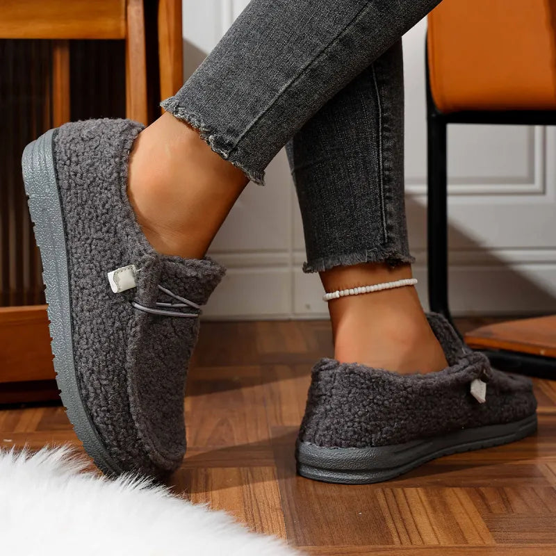 Luna | Warm Teddy Slippers