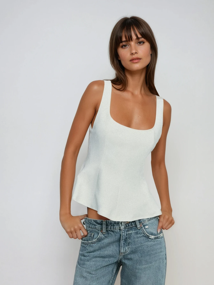 Top sleeveless peplum with square collar, slim-fit