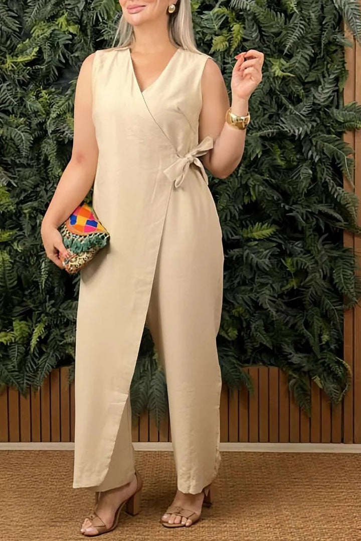 KAELANI – WOMEN'S CASUAL JUMPSUIT WITH V-NECK AND BELT