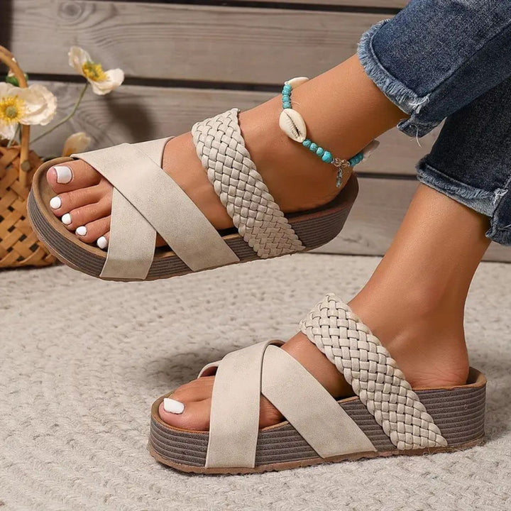 AMELIA – SANDALE CONFORTABILE