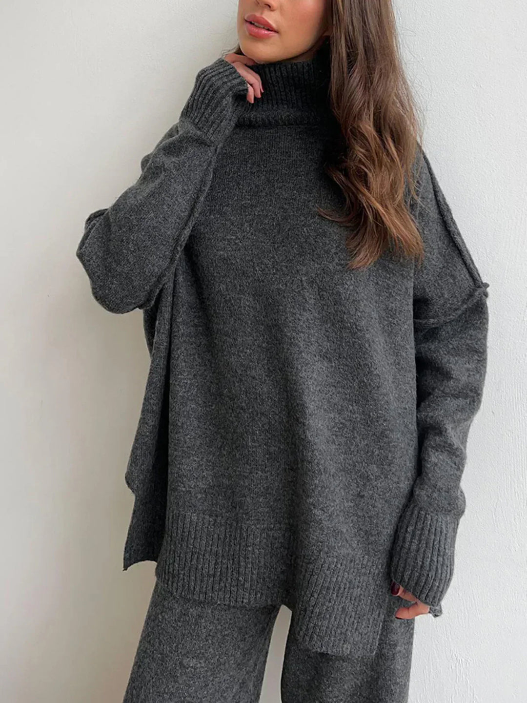 Knitted set with high collar and pants