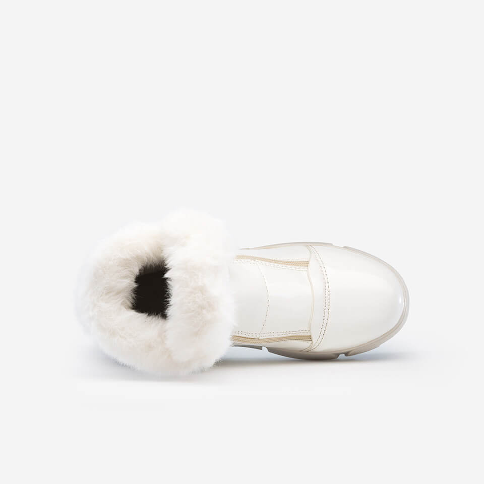 Gianina | Elegant Ankle Boots Wrapped in Crystal