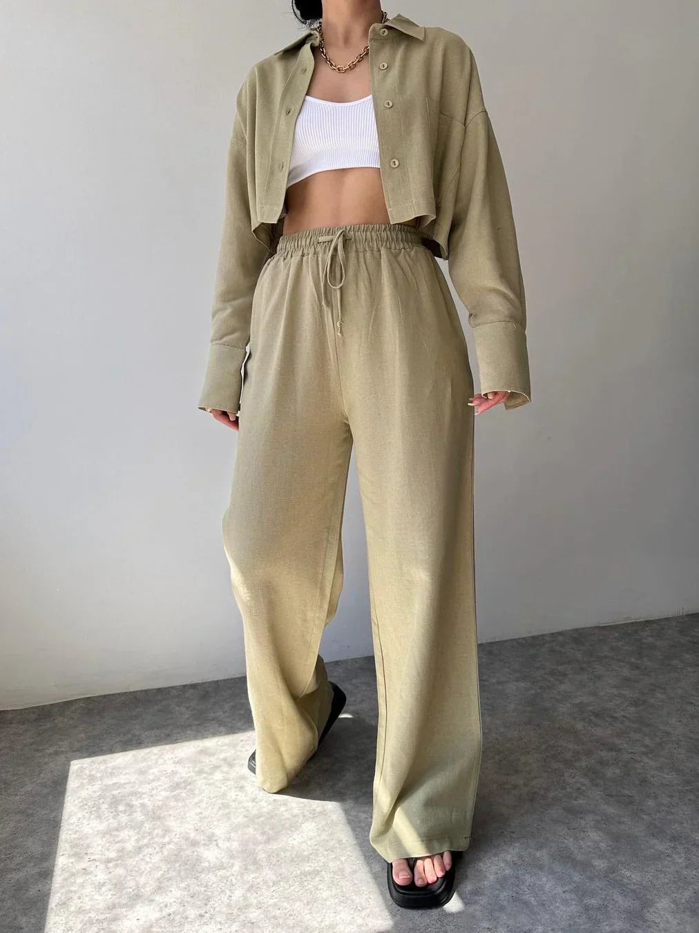 Two-Piece Casual Pants Set with Collar and Drawstring