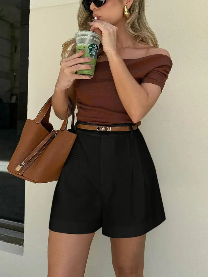 Semi-Transparent Mid-Rise Shorts Without Belt