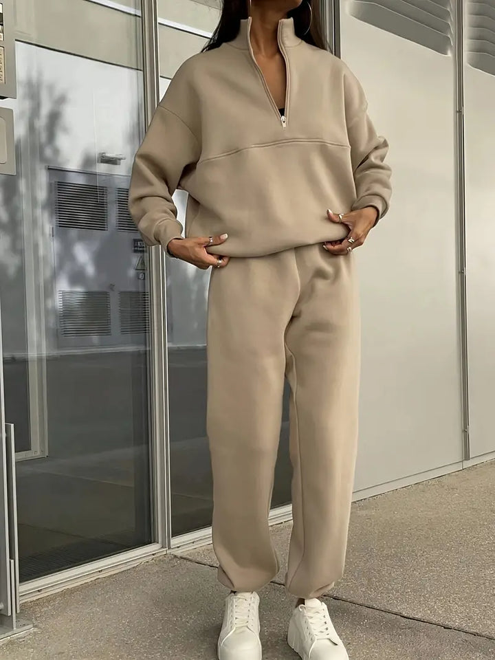 Casual Set with Hood and Solid Color