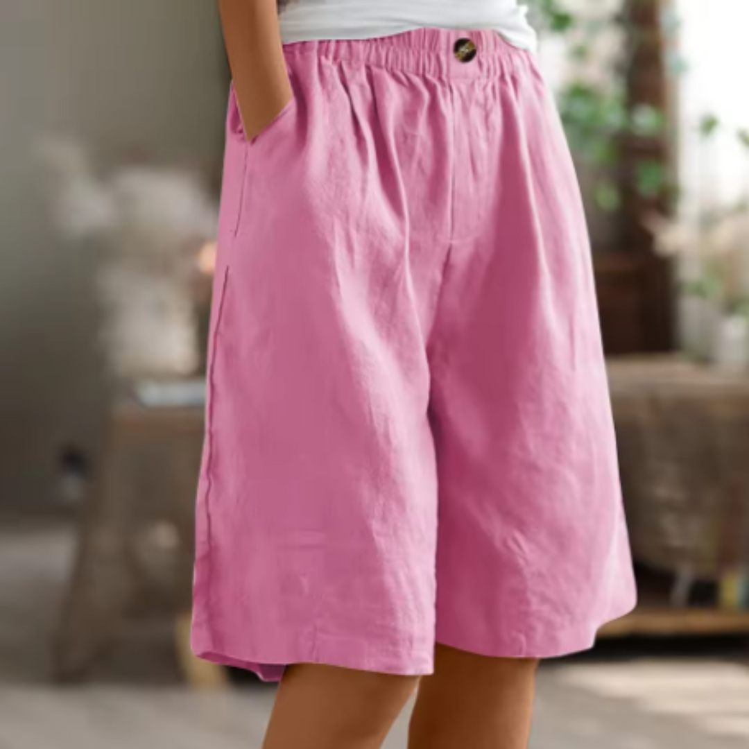 Carmella – Loose shorts for leisure