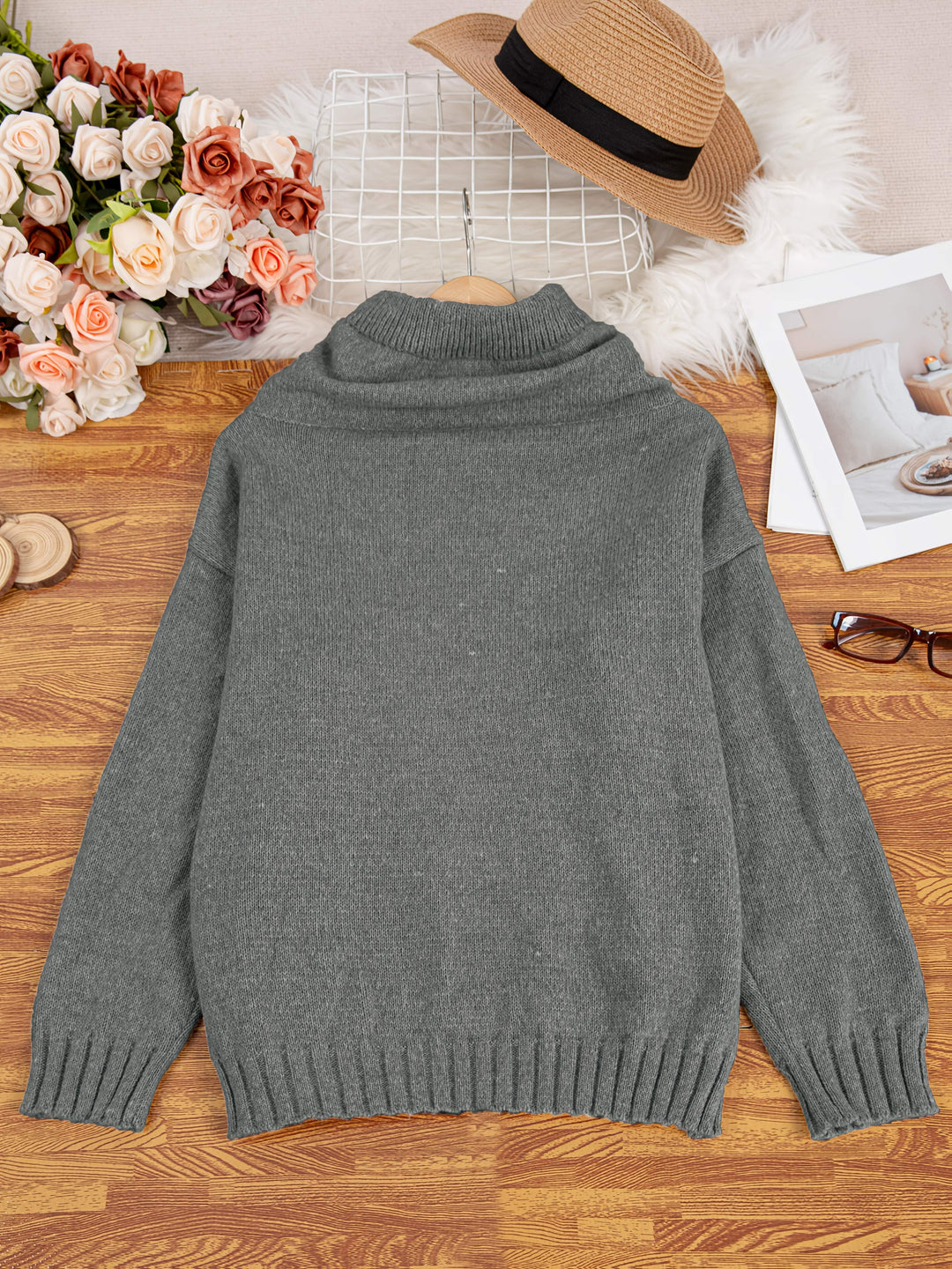 ZELINA | Long Sleeve Pullover with Pocket