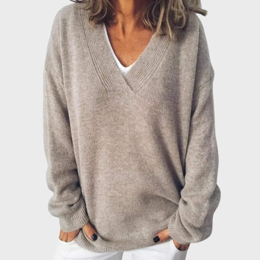 VERONIKA | Cashmere Sweater with V-Neck