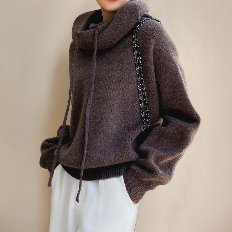 Madalina | Wool Sweater with High Neck