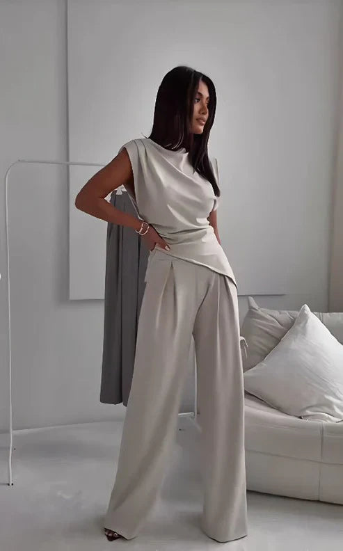 Arianna | Comfortable Two-Piece Set, Light Brown